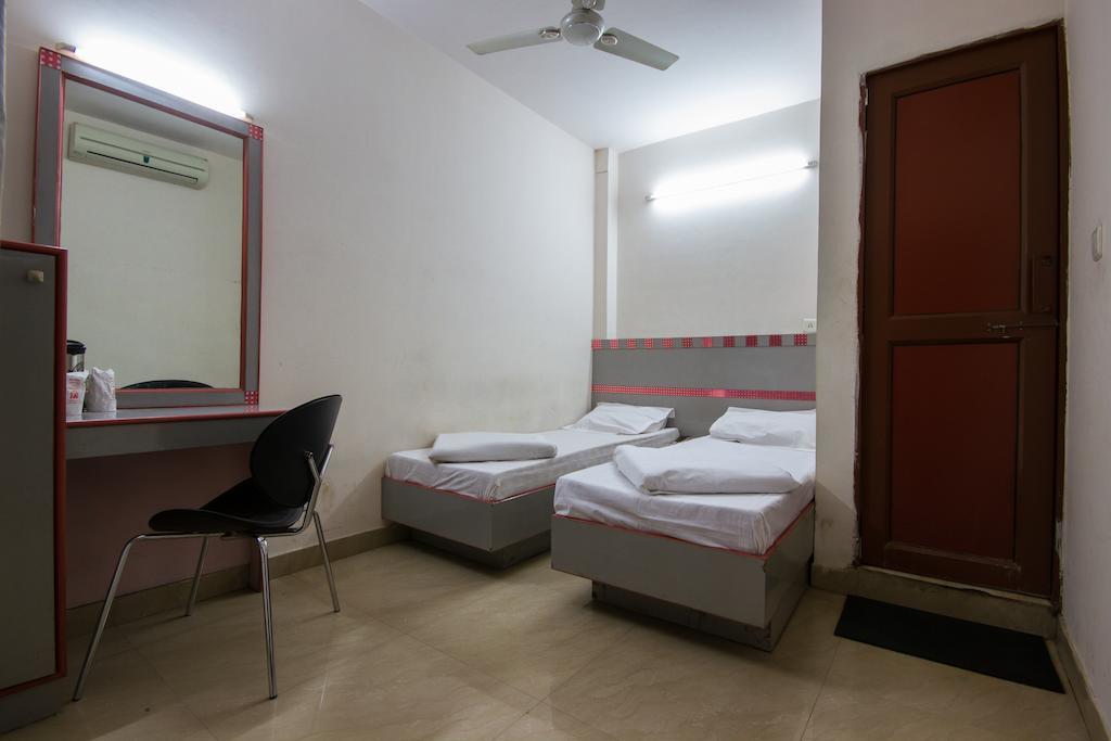 Hotel Kwality Neu-Delhi Exterior foto